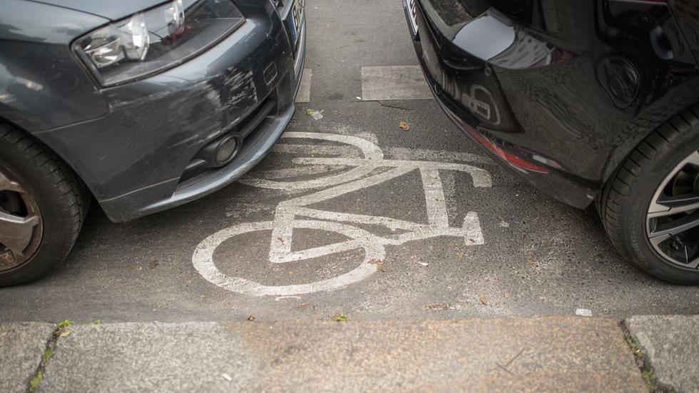 Straßenverkehr: Was tun gegen gefährliche Falschparker?