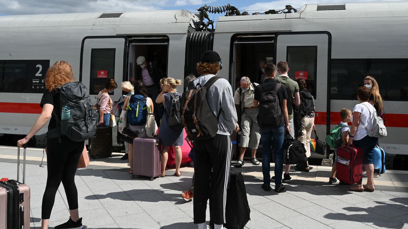 Deutsche Bahn: GDL will über weitere Streik-Pläne ...