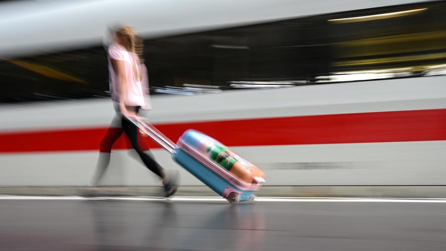 Streik Bei Der Deutschen Bahn Der Frust Der Bahnkunden Als Druckmittel Zeit Online