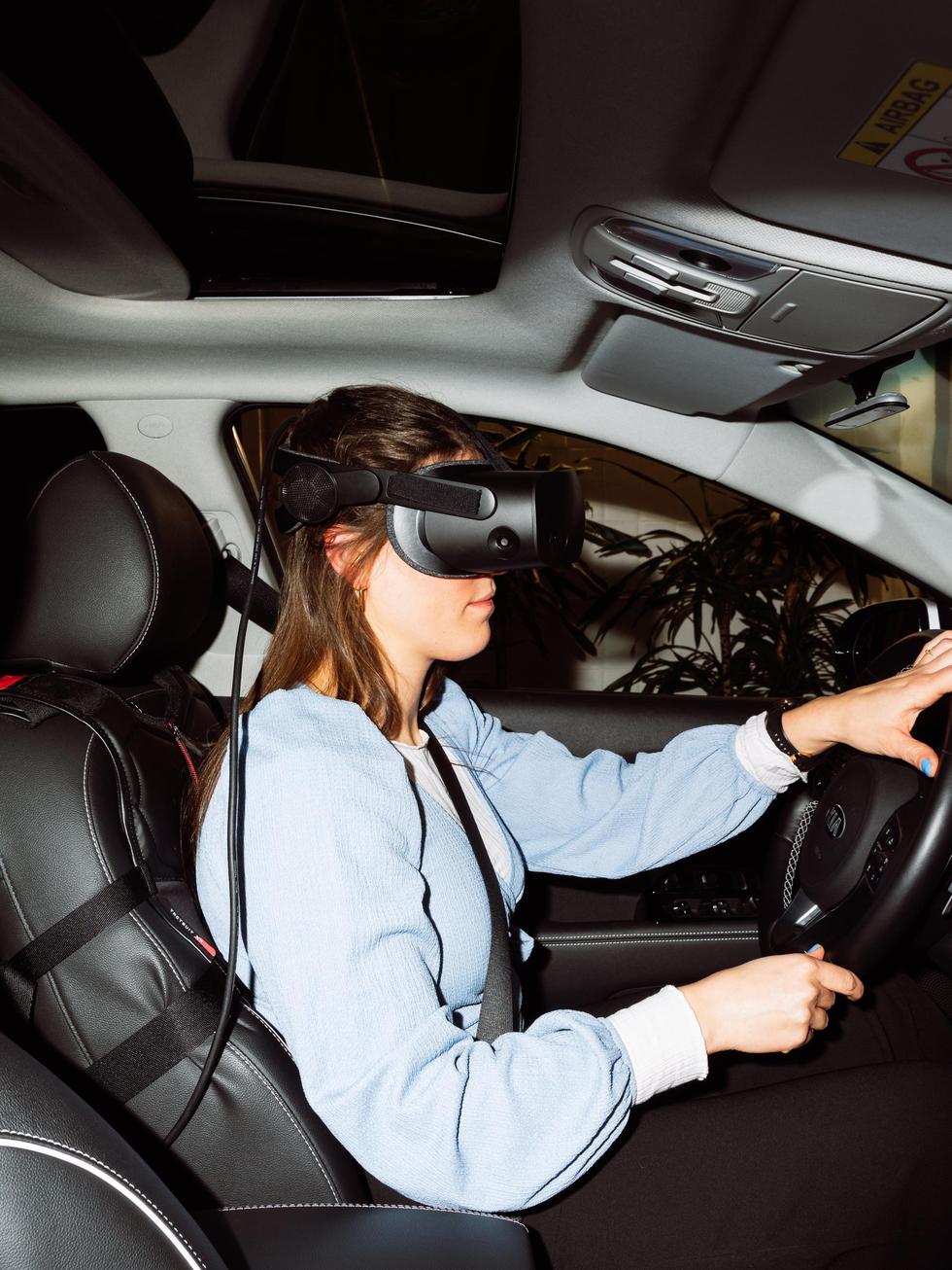 Autofahren lernen mit VRBrille Abbiegen wird zum Kampf gegen den