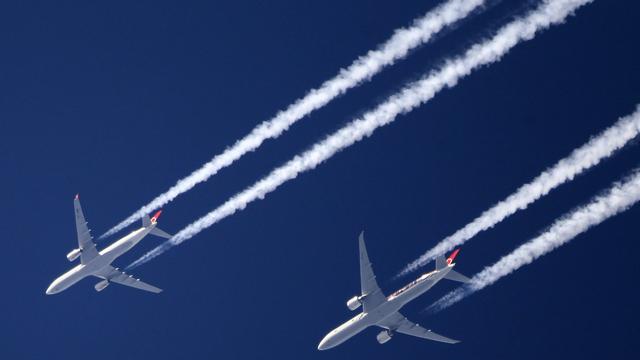 Kraftstoffe: EU-Parlament verabschiedet Vorgaben zu E-Fuels im Flugverkehr