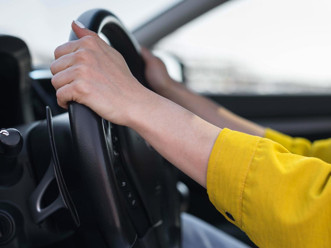 Stressabbau: Darum sollte man beim Autofahren Musik hören