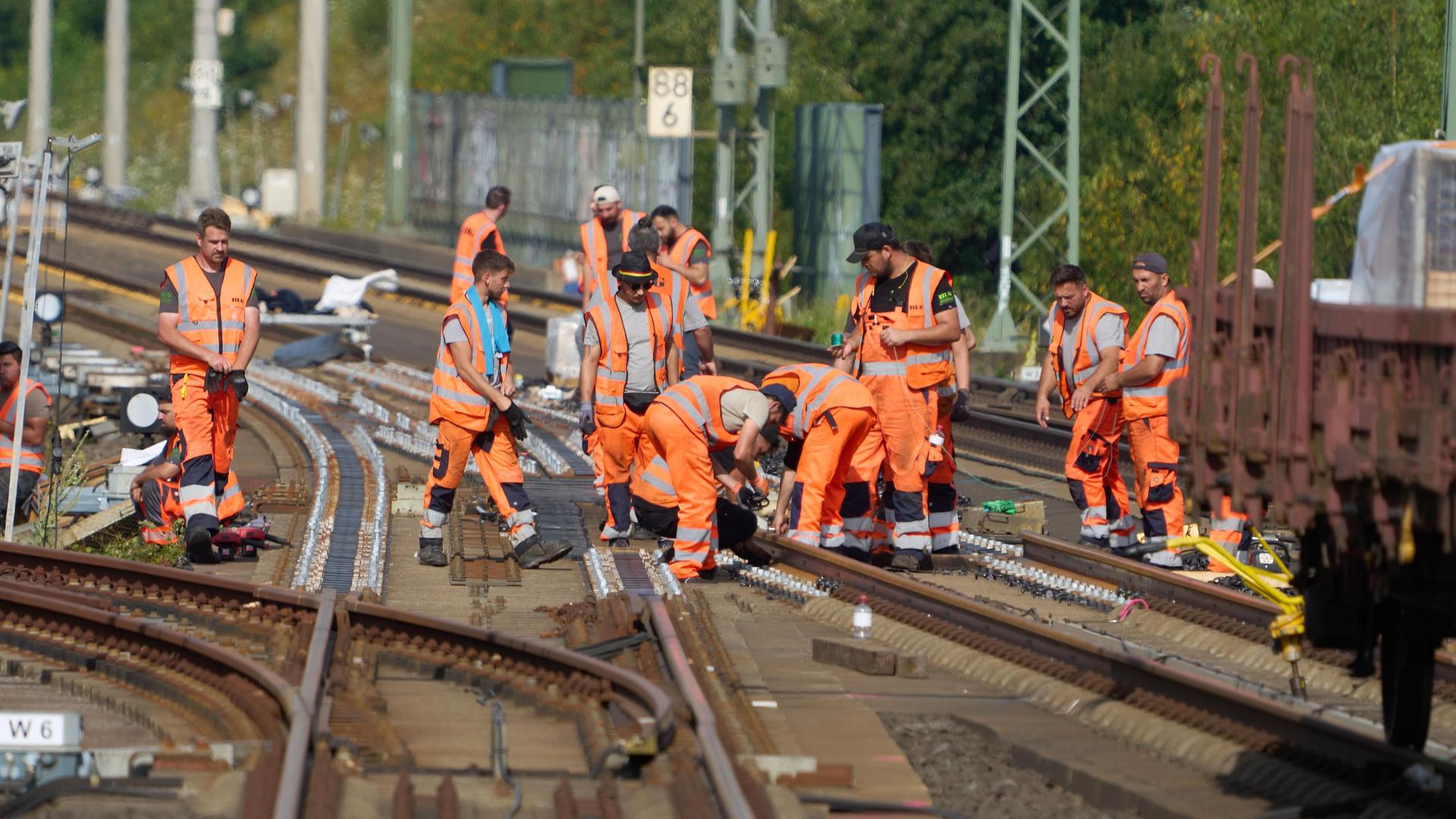 Deutsche Bahn: Fahrgastverband warnt vor jahrelangen Einschränkungen bei der Bahn