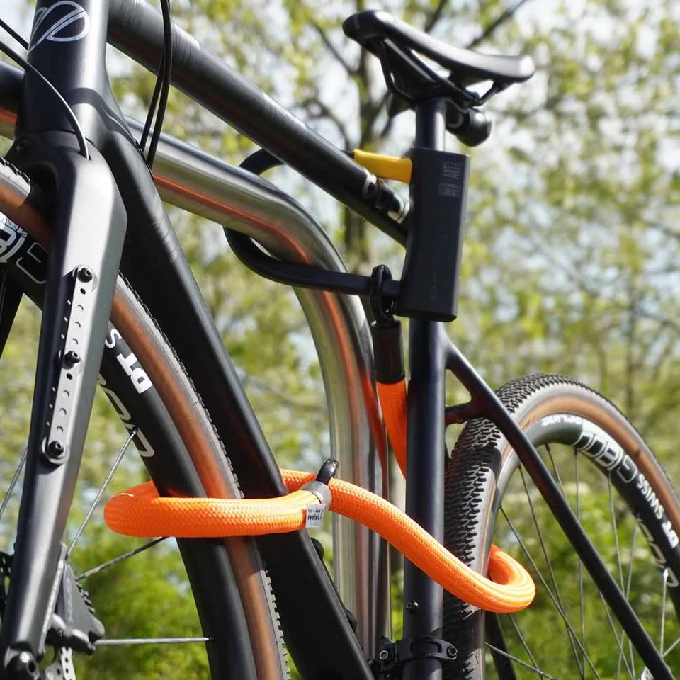 mutternsprenger fahrradschloss FoldyLock Forever mit Schlüssel – Patentiertes Faltschloss mit Halterung - Testsieger Sold Secure Gold Fahrrad Zubehör BENBOW Aufbewahrungssystem Eimer mit Category:E Bike_Rock Shox 35 Silver TK Solo Air 160 mm Color:Satin Red