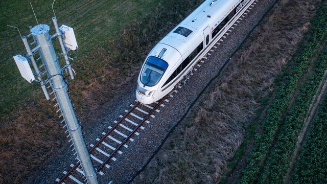 Deutsche Bahn: Bahn verspricht 99 Prozent Mobilfunkabdeckung in Fernzügen