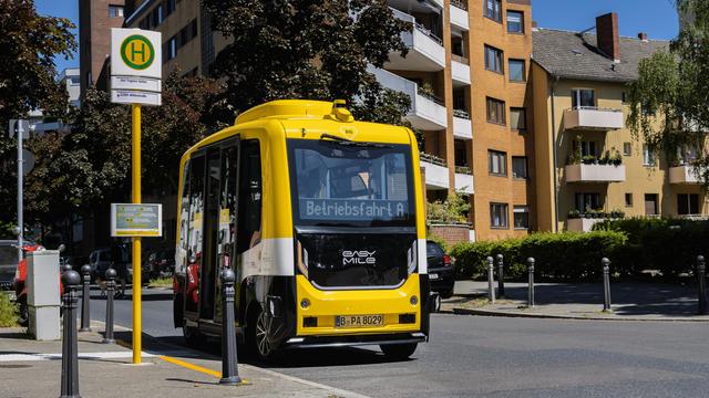 Autonomes Fahren: Kraftfahrt-Bundesamt rechnet bis 2027 mit ersten fahrerlosen Bussen