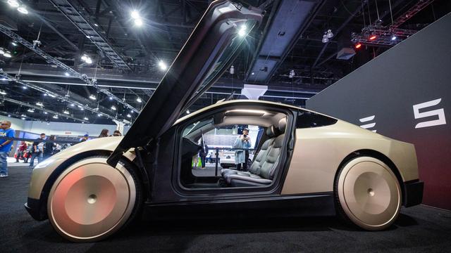 Autonome Taxis: US-Verkehrsbehörde zweifelt Robotaxi-Pläne von Elon Musk an