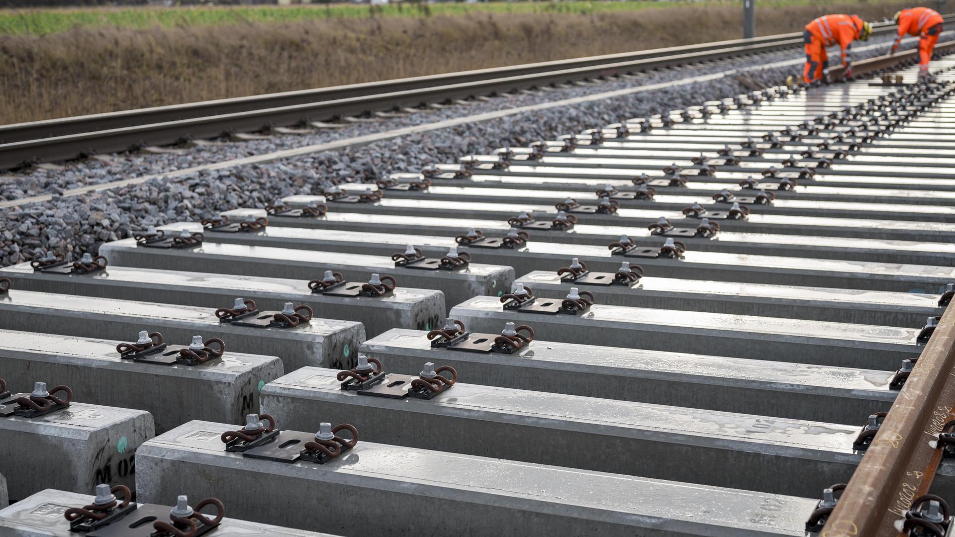 Deutsche Bahn: Bahn beseitigt Nadelöhr auf ICE-Strecke Berlin–München