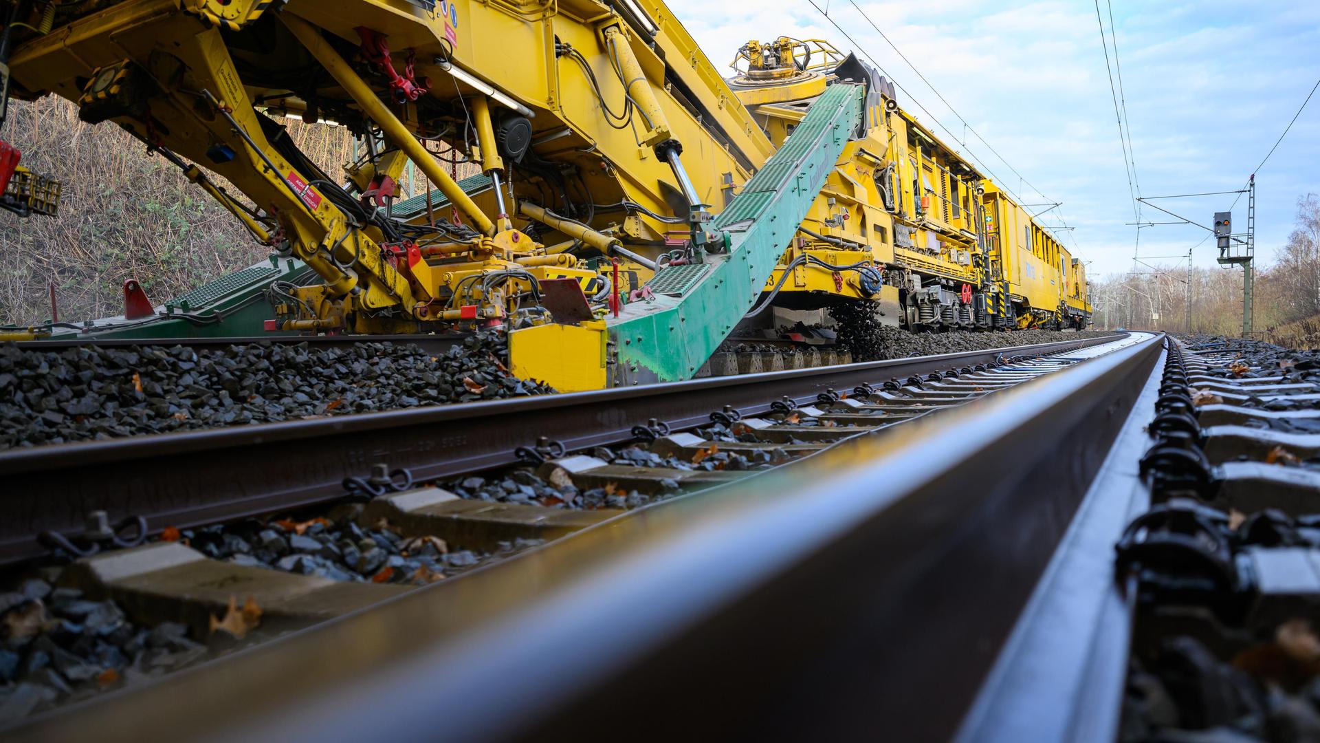 Deutsche Bahn: Bahn will über Weihnachten Arbeit an Baustellen einschränken
