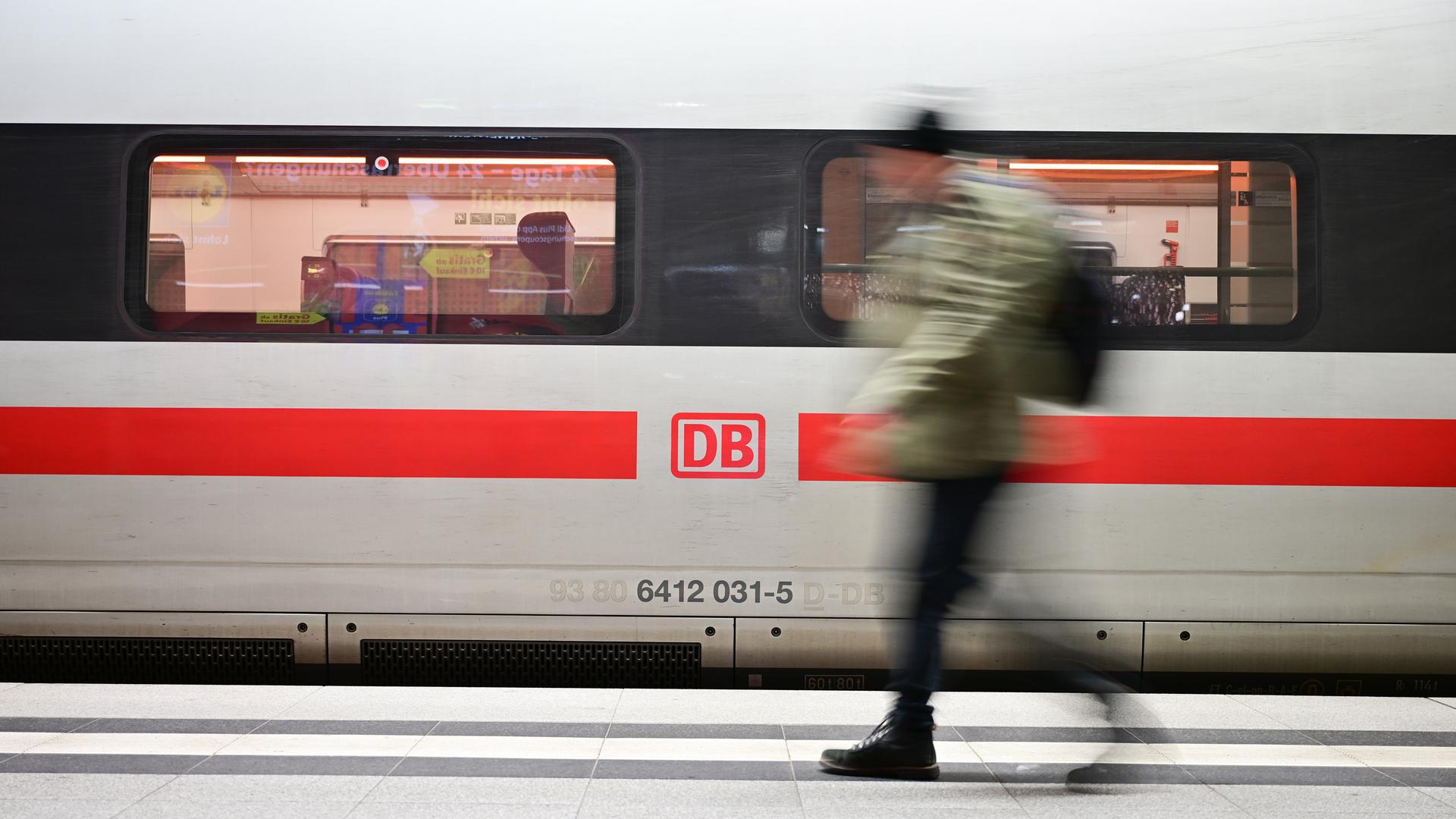 Sanierungsarbeiten der Deutschen Bahn: Bahnstrecke zwischen Köln und Hagen für eine Woche gesperrt