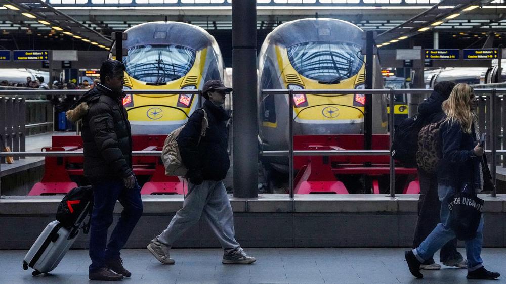 Eurostar: Der Betreiber des Ärmelkanaltunnels rechnet nach Problemen mit der Stromversorgung mit einer baldigen Rückkehr zum Normalbetrieb.