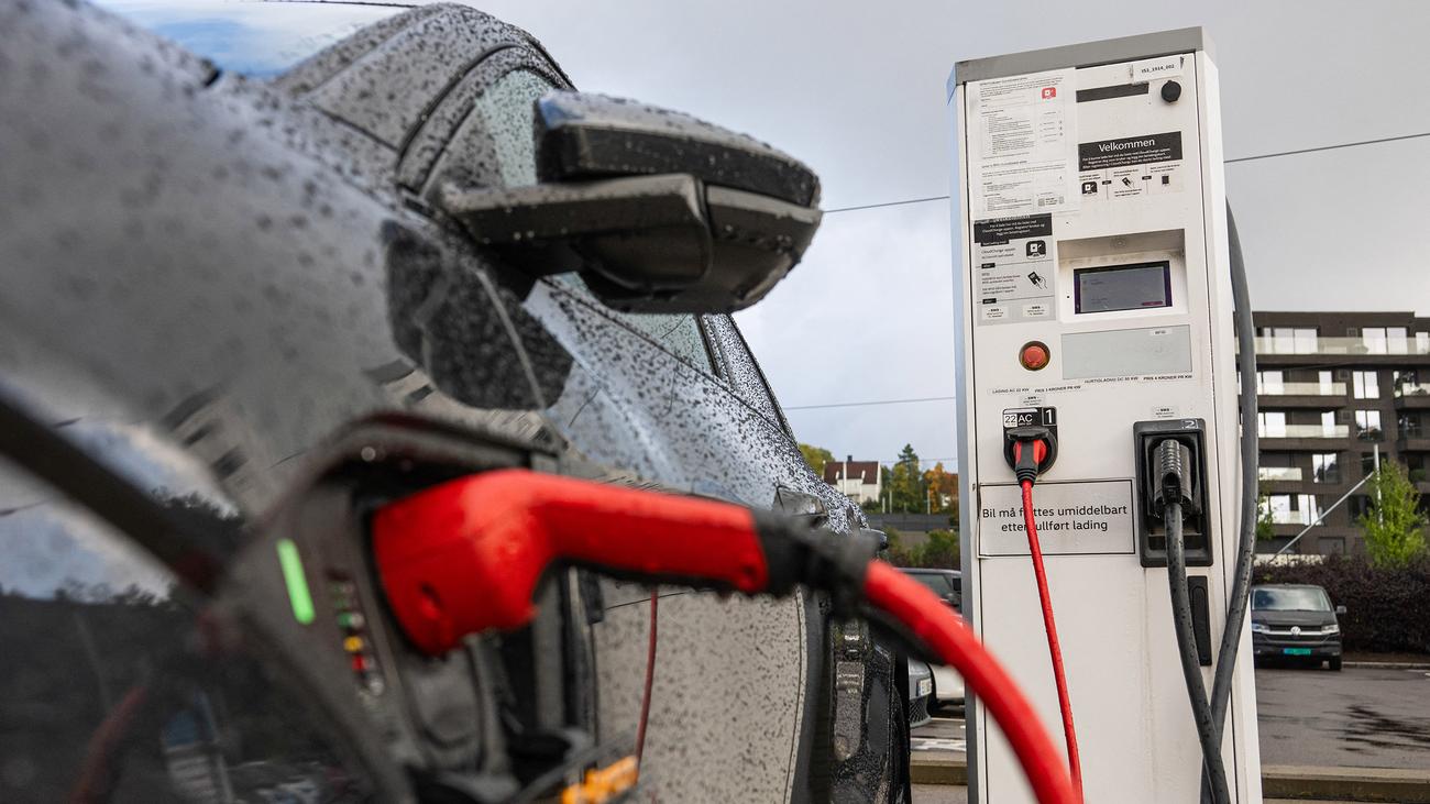 Hybridautos: Fast nur noch E-Autos bei Neuzulassungen in Norwegen