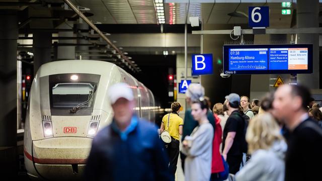 Verkehr: Zugverkehr zwischen Hamburg und Berlin läuft nach Reperatur wieder