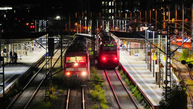 Bundesweiter Bahnausfall: Und plötzlich standen alle Züge still