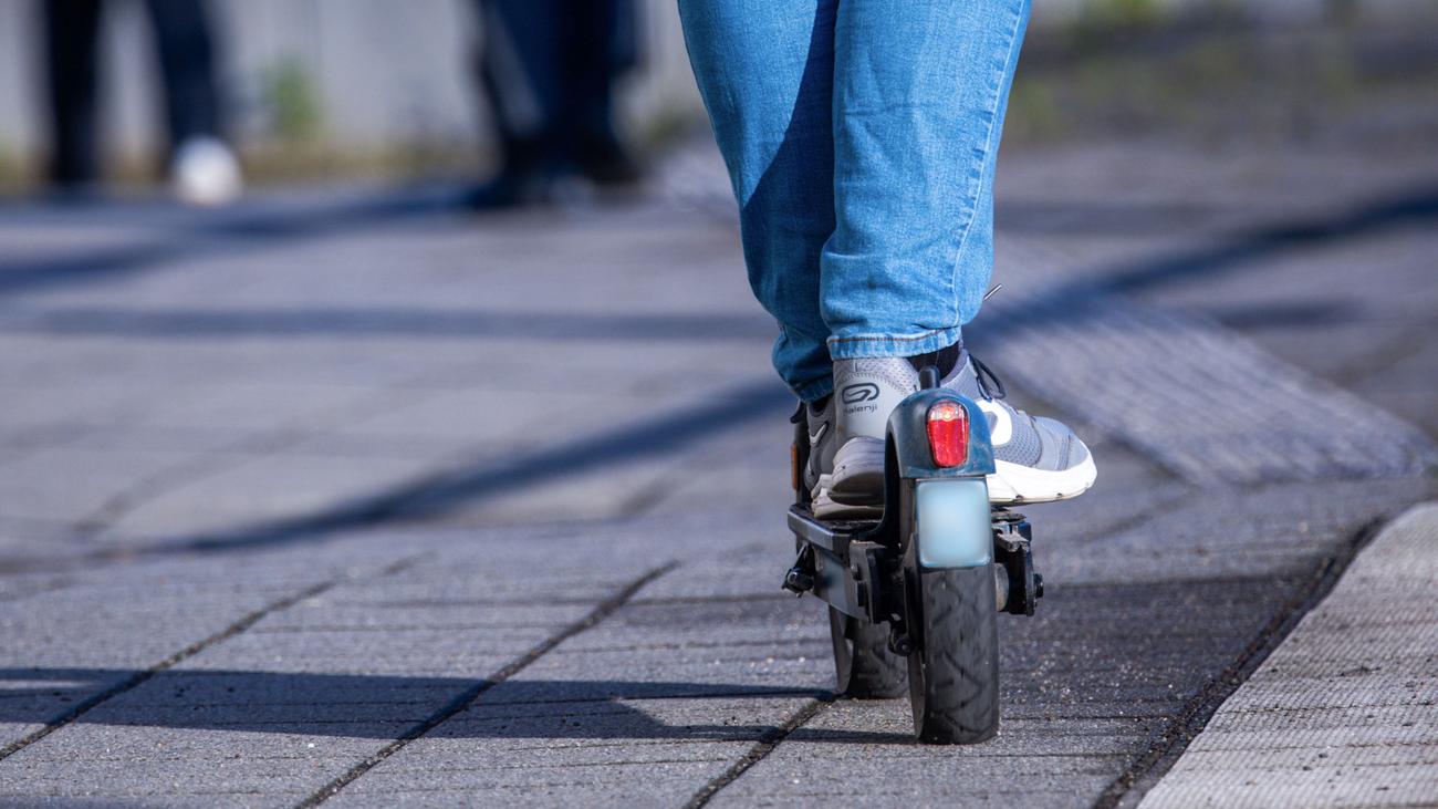 E-Statistisches Bundesamt: Anzahl der E-Scooter-Unfälle in Deutschland deutlich gestiegen