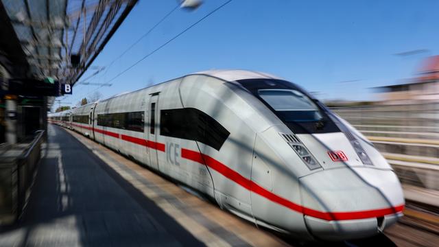 Bild: Bahn-Pünktlichkeit: Fahrgastverband Pro Bahn fordert strengere Ziele für die Bahn