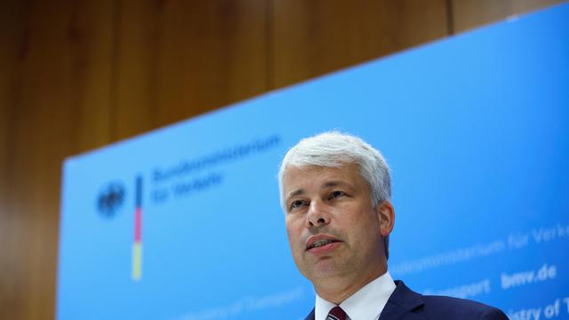 Steffen Bilger: Verkehrsminister will Gehälter der Bahnführung an Ziele knüpfen