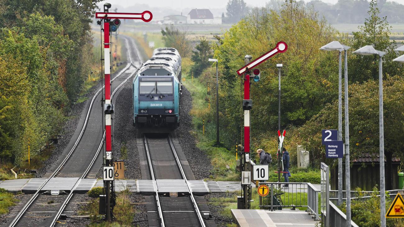 Regionalbahnen: Länder fordern Lösung bei Trassenpreisen und warnen vor Zugausfällen