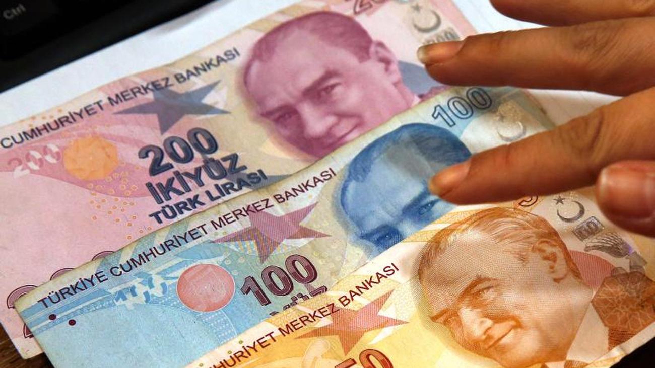 Währungskrise: Türkische Notenbank hebt Leitzins drastisch an: 24 ...