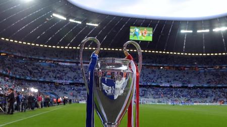 Zweites Finale Dahoam Fc Bayern Bewirbt Sich Um Champions League Finale 2021 Zeit Online