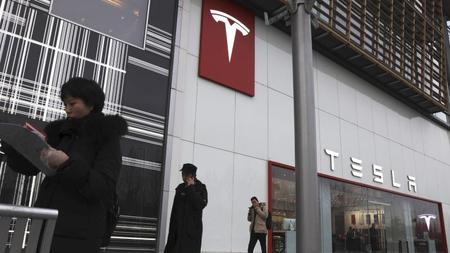 Zolle Vermeiden Tesla Legt Grundstein Fur Erste Fabrik In China Zeit Online