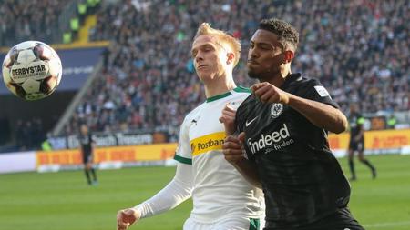 Bundesliga Frankfurt Spielt Wieder Nur Remis 1 1 Gegen Gladbach