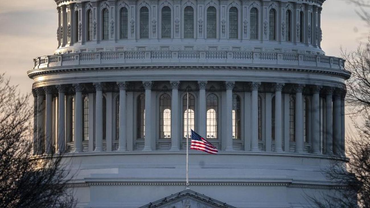 Schock In Texas: Demokraten Verlassen Texas – Das Ende Von Trumps Comeback? - 70hpsw4