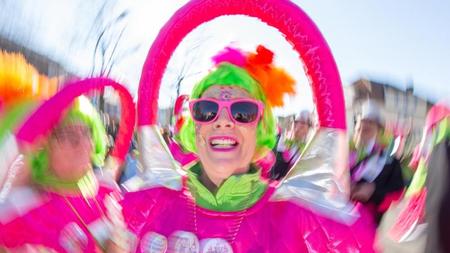 Rassismus Im Karneval Streit Um Politisch Korrekte Kostume Zeit