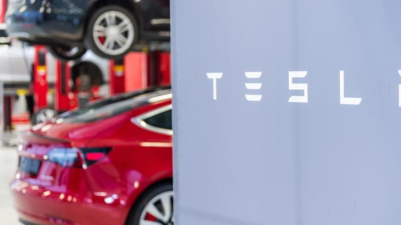 Weniger Reichweite Tesla Will Suv Auf Basis Des Model 3 Am