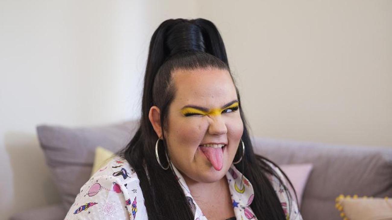 Освободи меня нетта хайд. Netta Eurovision. Нетта Дюшато. Tan Netta.