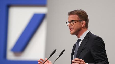 Hauptversammlung In Frankfurt Sewing Will Deutsche Bank Weiter