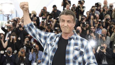 Alles Fur Die Karriere Sylvester Stallone Morgens Quietscht Mein Korper Zeit Online