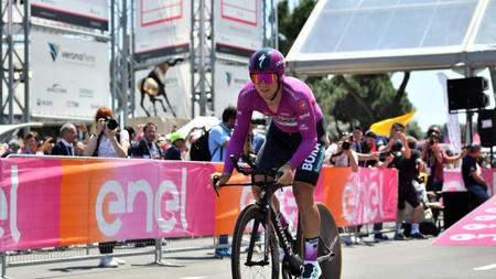 Lila Trikot Ackermann Erster Deutscher Sieger Der Giro Punktewertung Zeit Online