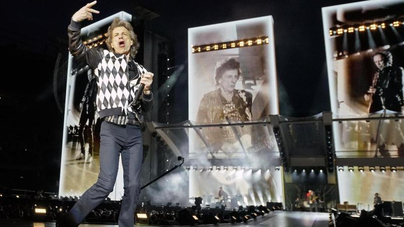 Konzert in Chicago Mick Jagger tanzt beim Tourauftakt der Rolling Stones ZEIT ONLINE