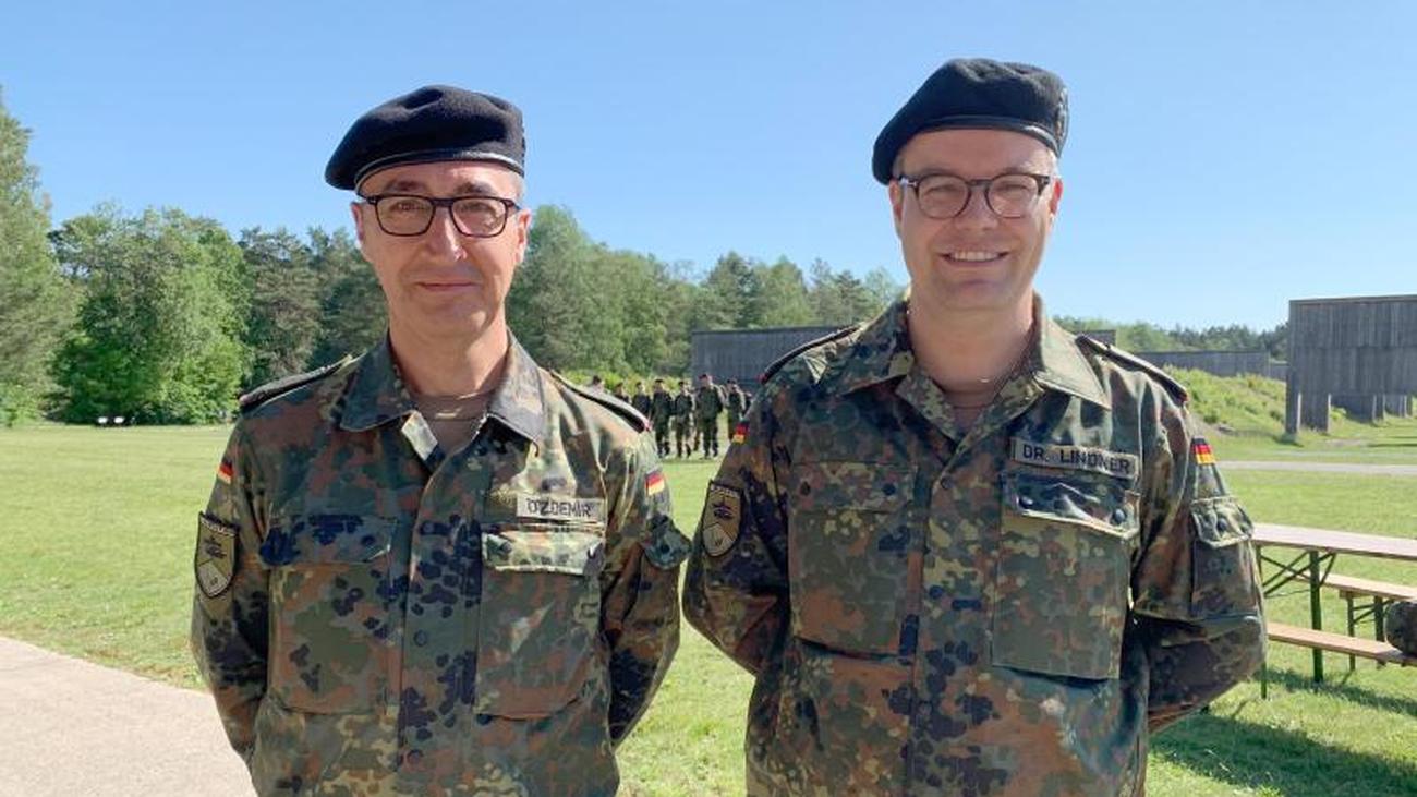 Teilnehmen. Немецкий журнал Bundeswehr aktuell.