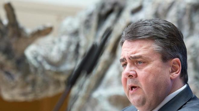 Gabriel: Regierung verlassen: SPD geht gegen Nominierung von der Leyens auf die Barrikaden