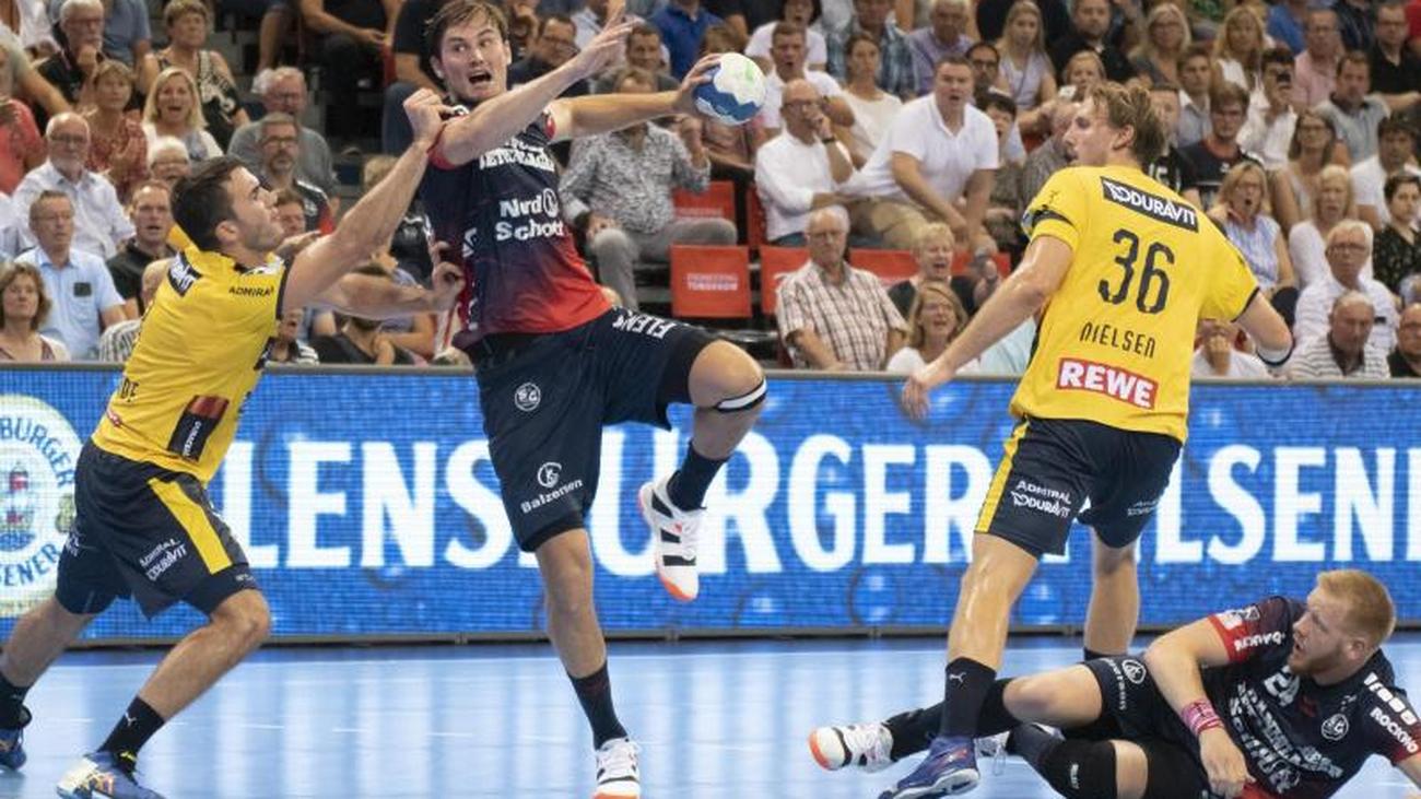 Handball Bundesliga Flensburg Wins First Top Game Against Lowen