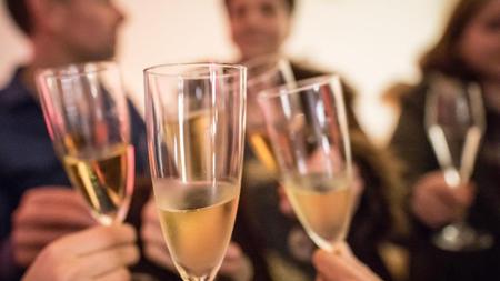 Countdown Zum Jahreswechsel So Wird Silvester Fur Alle Zum Fest
