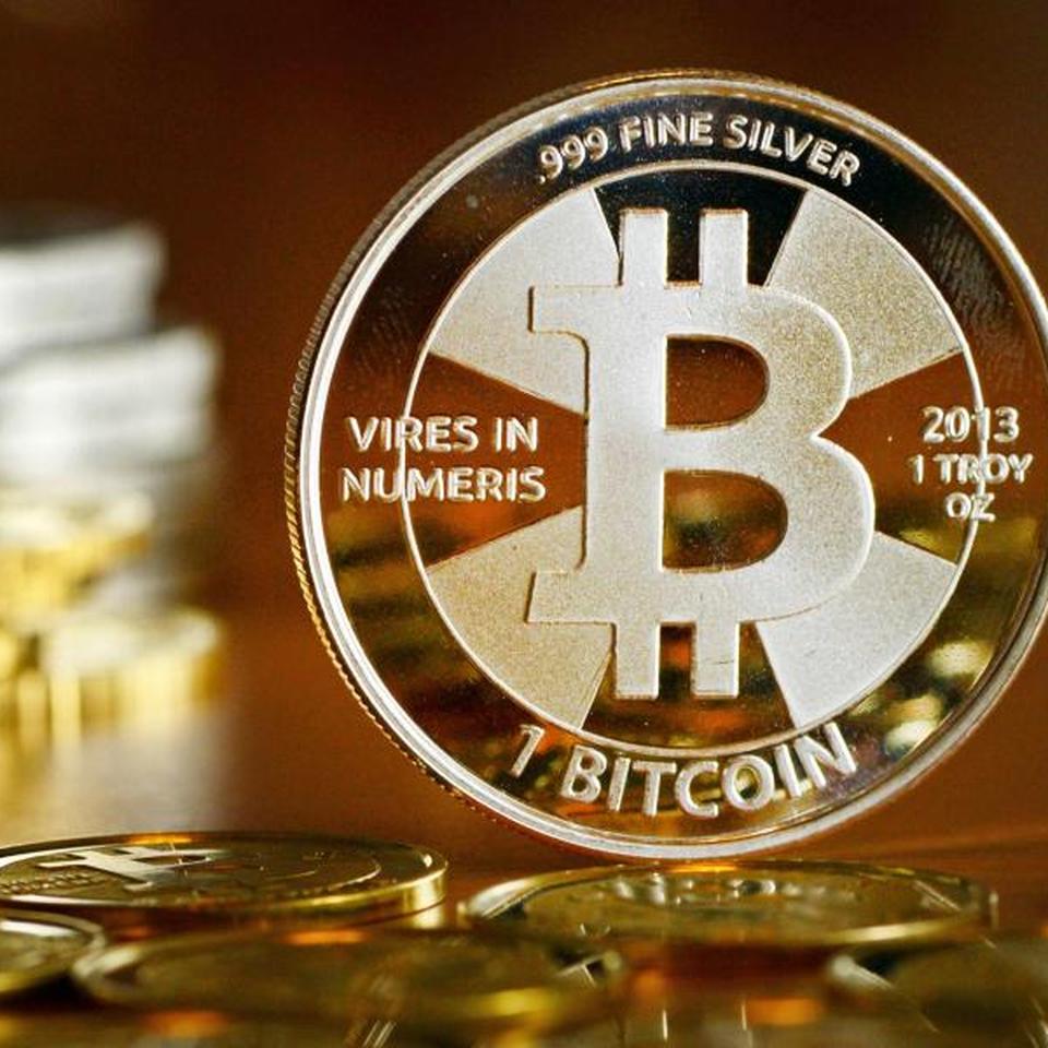 Kryptowährung: Bitcoin-Kurs stürzt ab | DIE ZEIT