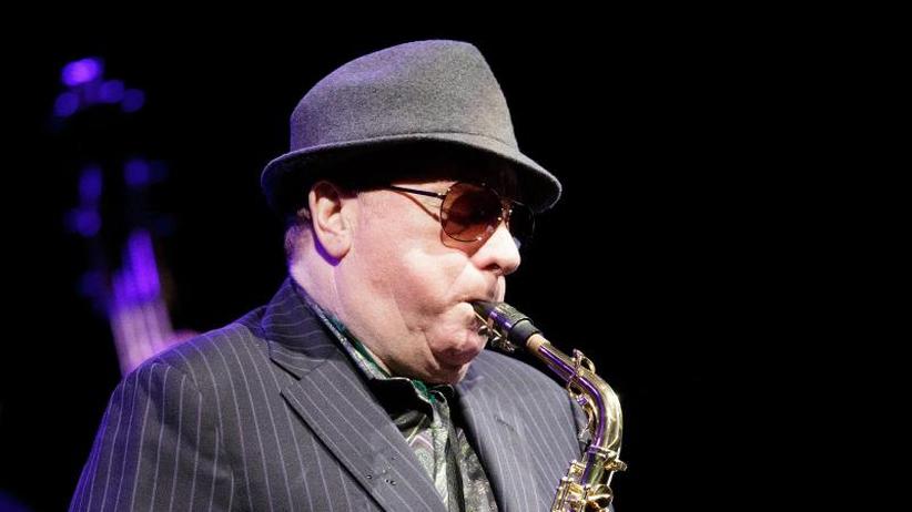 Nur mit Hut: Grandiose Stimme: Van Morrison wird 75 | ZEIT ONLINE