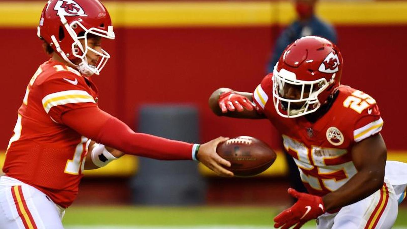 American Football: NFL: Chiefs gewinnen verschobenes Duell gegen
