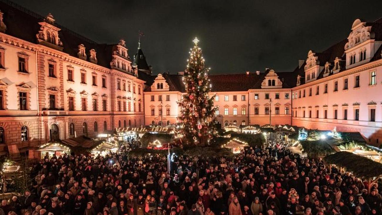 Handwerk Weihnachtsmarkt auf Schloss Thurn und Taxis startet später