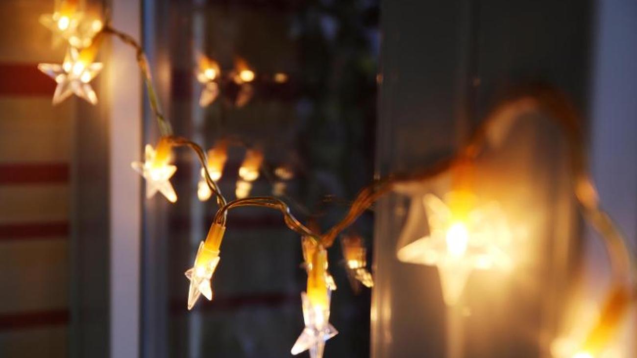 Umfrage zum Teil-Lockdown: Corona: Gedanke an Weihnachten bedrückt
