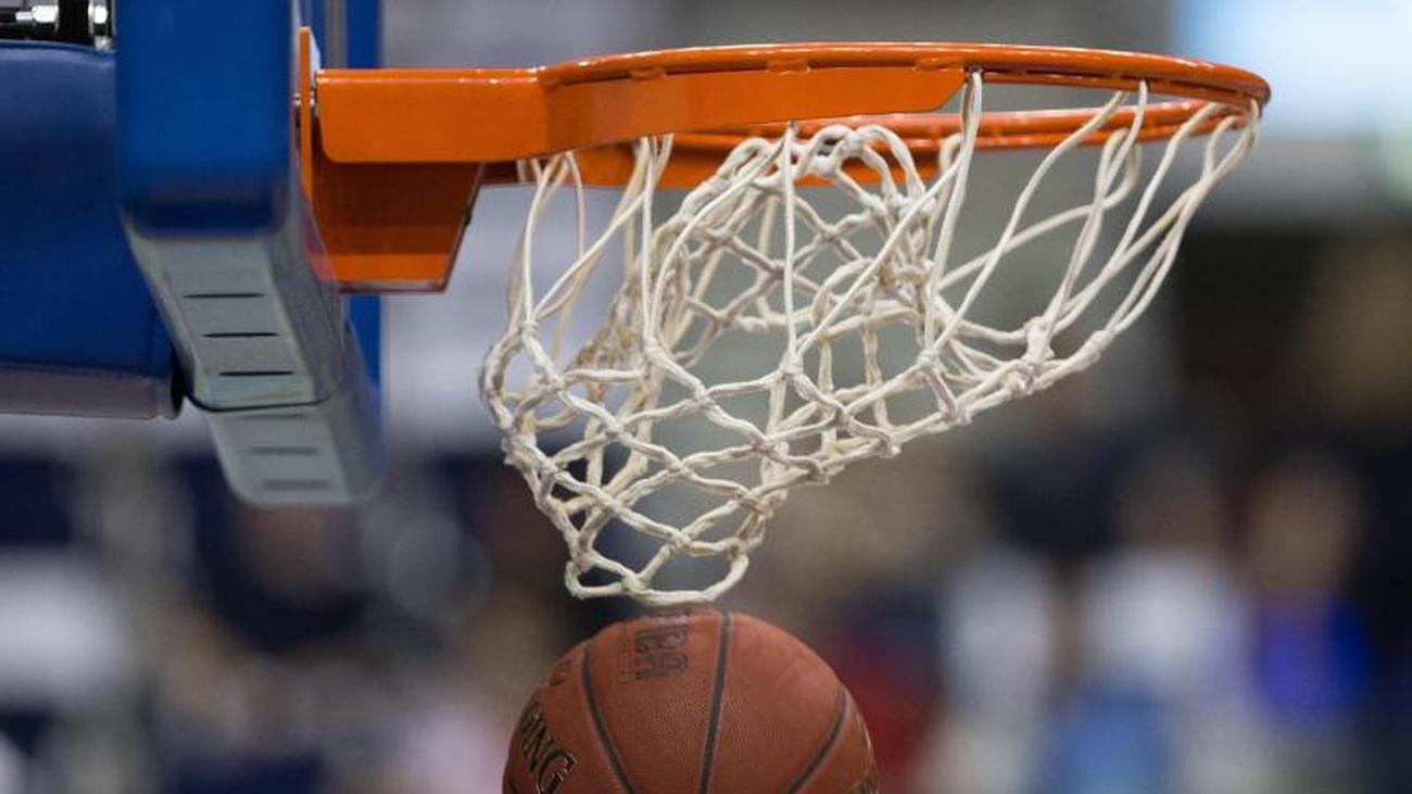 Basketball MHP Riesen Ludwigsburg Wollen Mit Coach Patrick Verl ngern 