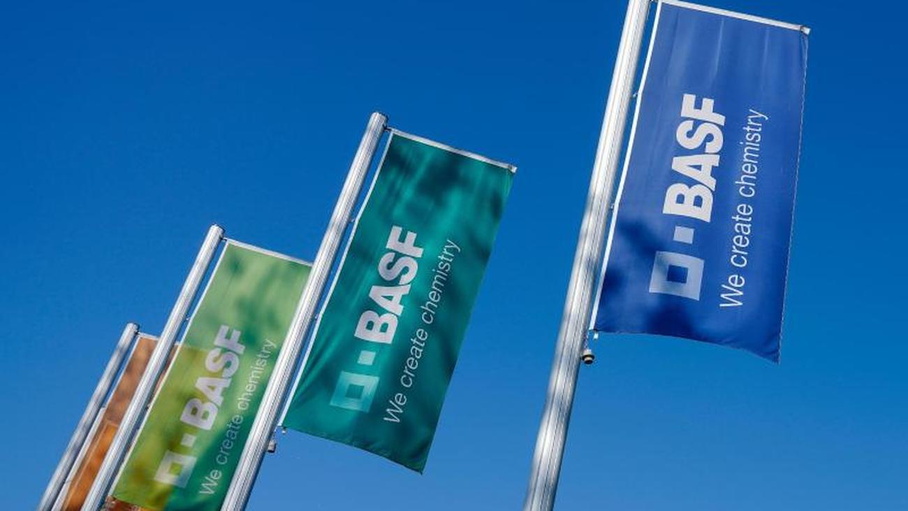 Chemie Basf Will Umsatz In Kreislaufwirtschaft Bis 30 Verdoppeln Zeit Online