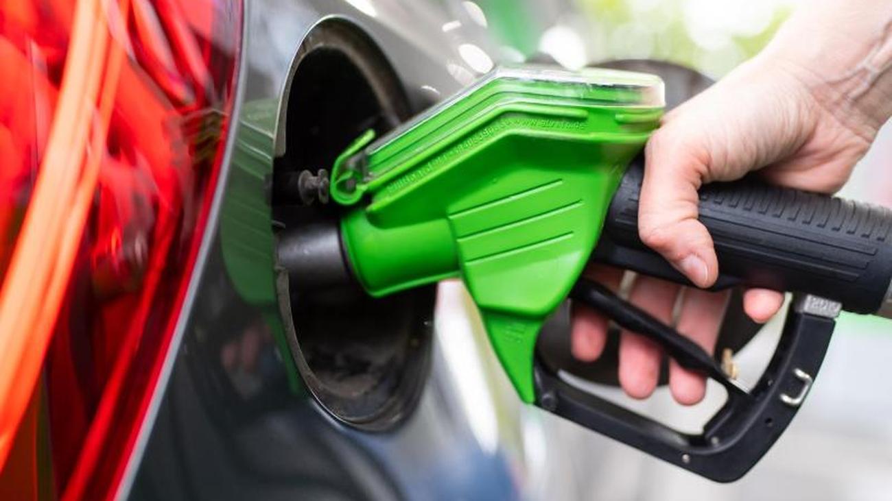 Tanken Und Heizen Wird Teurer CO2 Preis Auf Sprit Und l Schulze 