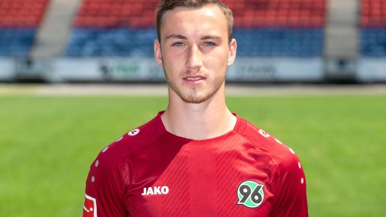 Fußball: SV Meppen holt Ex-Hannoveraner Mike-Steven Bähre ...