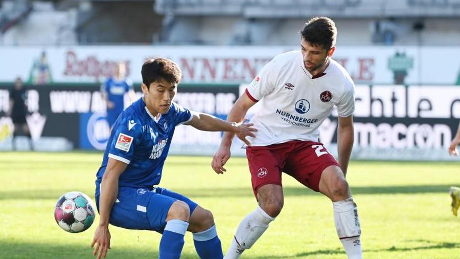 Fussball Abwehrspieler Muhl Verlasst 1 Fc Nurnberg Am Saisonende Zeit Online