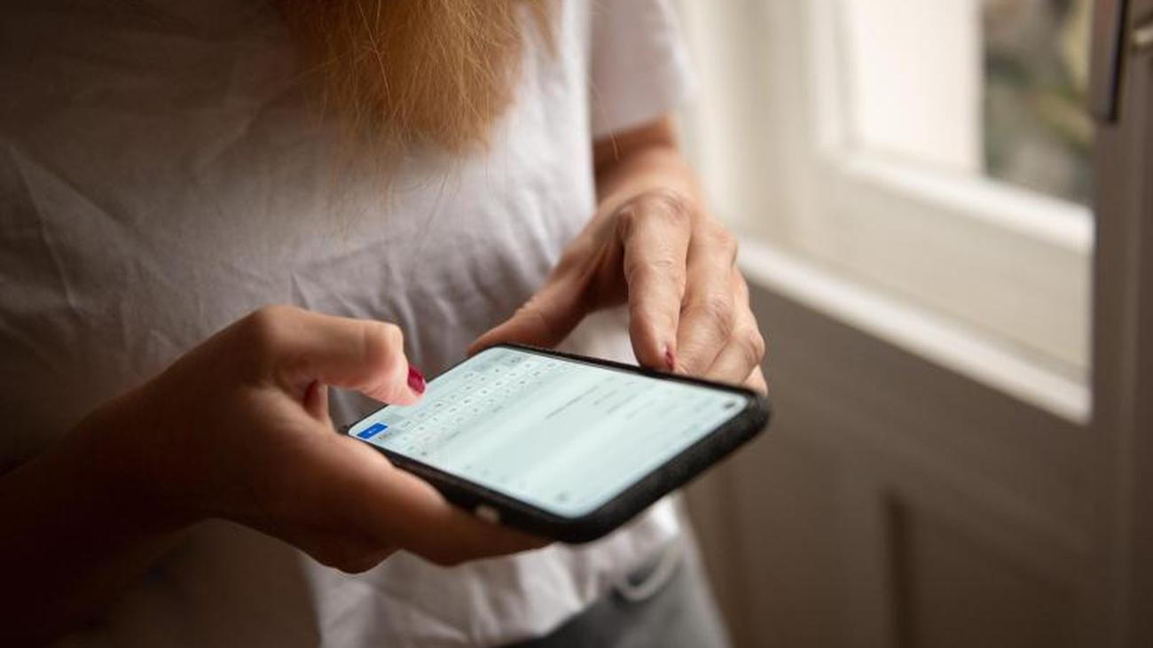 Sozialpsychologin So bleiben wir während Corona digital in Kontakt ZEIT ONLINE