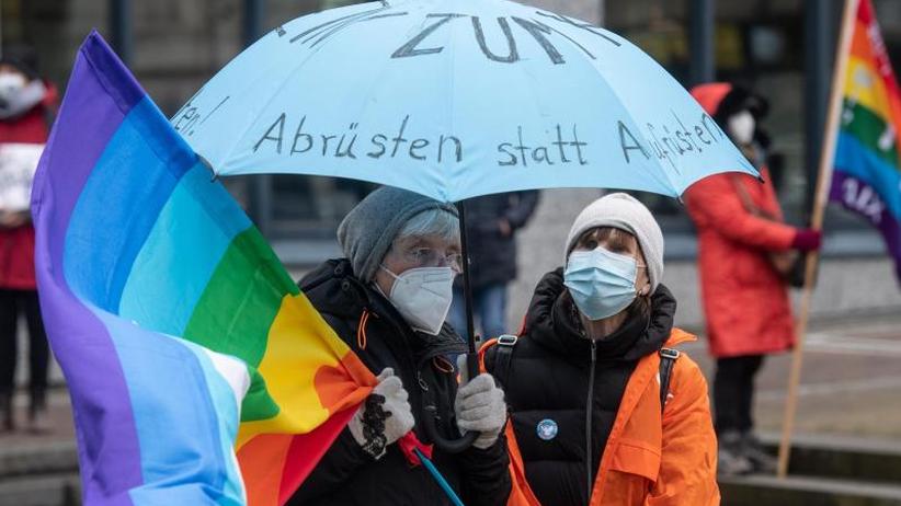 Demonstrationen Hunderte bei Ostermärschen in NRW trotz